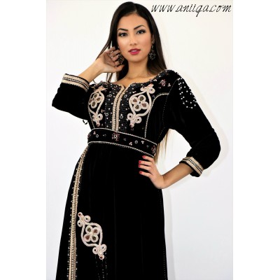 Caftan velours de soie noir perlé main