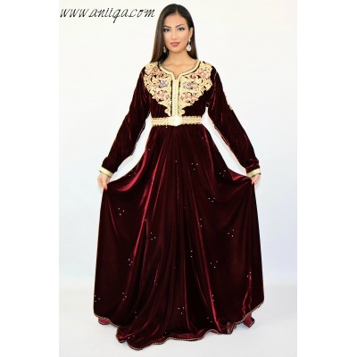 caftan moderne vente, caftan velour a vendre, caftan cloche 2019, caftan marocain bordeau pas cher en ligne, caftan velour perlé