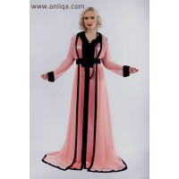 Caftan takchita chic et moderne rose poudré perlé en noir