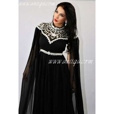 Robe de soirée tendance style caftan