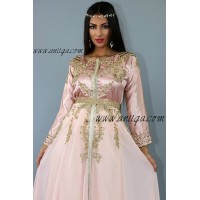 Caftan robe moderne rose poudré et doré