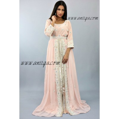 Caftan rose poudré velour mousseline perlé