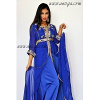 caftan bleu roi chic orné de pierres de verre