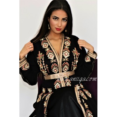 caftan noir,caftan simple pas cher,takchita en ligne,vente caftan,caftan simple perlé