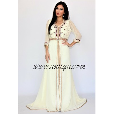 Caftan blanc moderne perlé