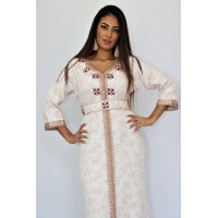 Caftan rose sirène brocard perlé