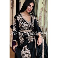 caftan haute couture,takchita haute couture,caftan moderne perlé,caftan 2019 haut de gamme,caftan tendance ,caftan noir chic