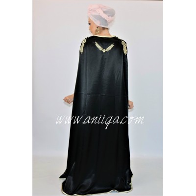 Caftan cape tendance noir et rose poudré broderie rbati