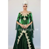 Robe de marié henné vert royal avec traîne