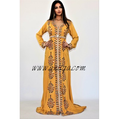 Caftan moderne arabesque moutarde