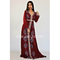 Caftan moderne arabesque bordeau