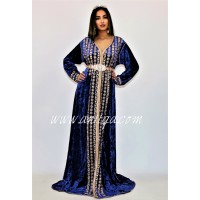 Caftan velours bleu roi brodé et perlé